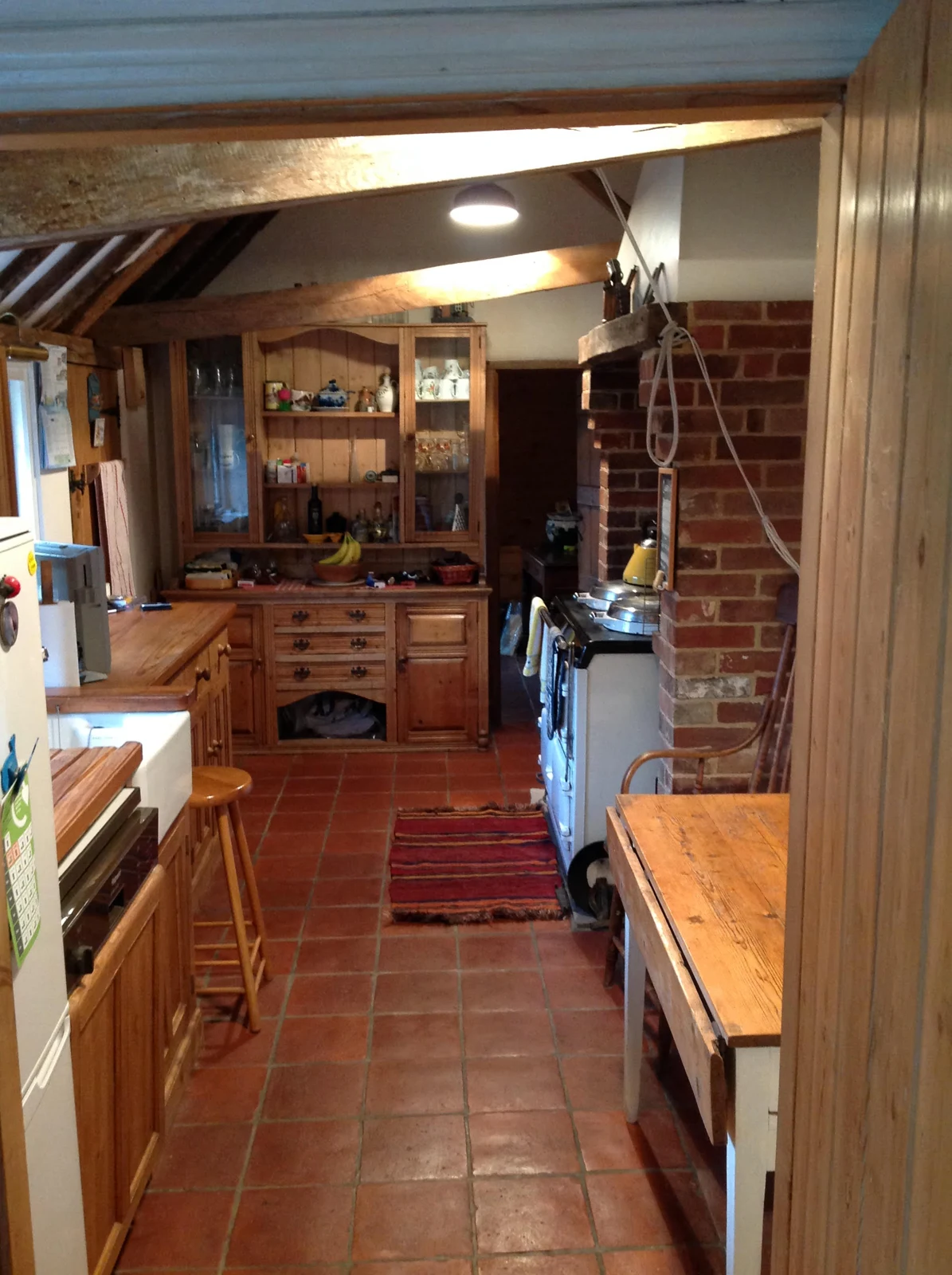 A fresh view of the kitchen, before